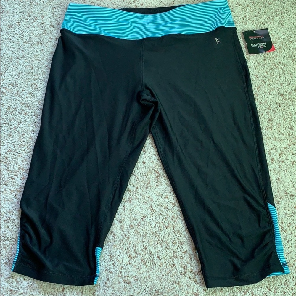 NEW Danskin Workout Capri Pants